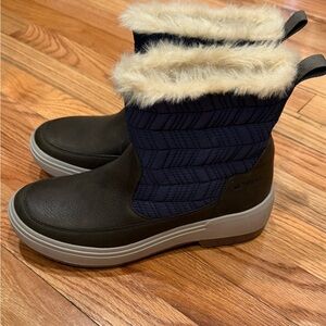 Merrell Winter Boots - Brown and Blue without box